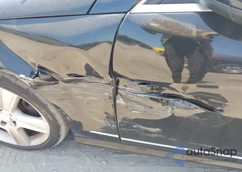 2011 Mercedes-Benz C 300 Luxury 4Matic/Sport 4Matic from USA, damaged, VIN WDDGF8BB6BR162679